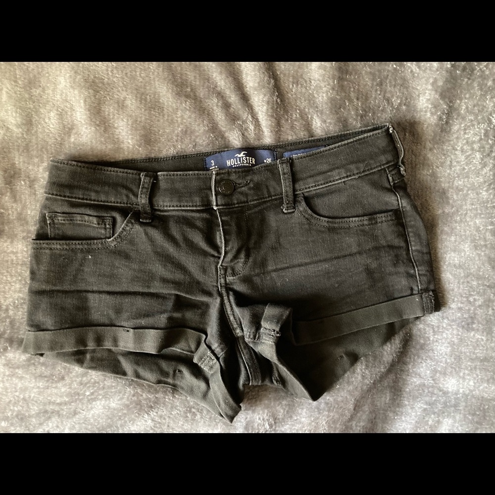 Black Hollister Low Rise Jean Short Shorts